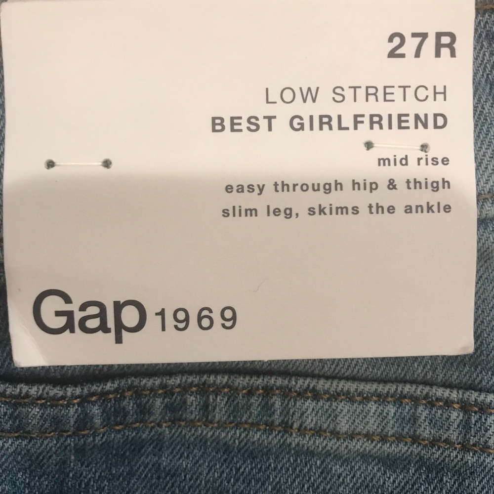 GAP Low Stretch Girlfriend Jeans New